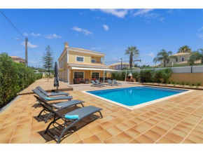 Luxury Villa Carrah - Heated Pool nr Quinta da Lago